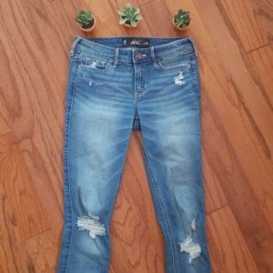 Hollister Super Skinny Jeans